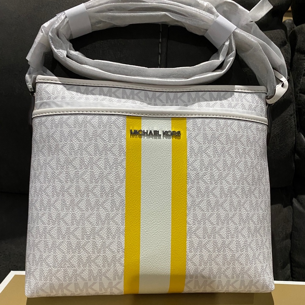 New crossbody